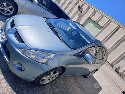 Usata Mitsubishi Grandis 136 CV (100 kW) 2010 Grigio Monovolume