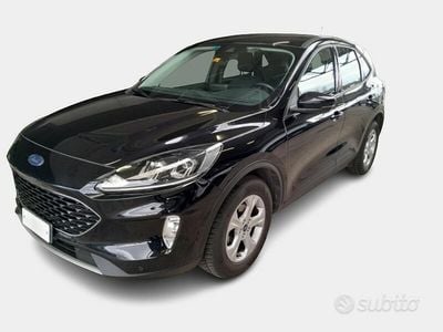 Usata Ford Kuga 120 CV (88 kW) 2022 Nero SUV