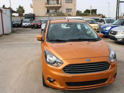 Usata Ford Ka Ultimate 69 CV (50 kW) 2016 Arancione Berlina