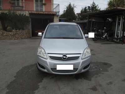 usata Opel Zafira 1.9 CDTI 120CV Cosmo 09