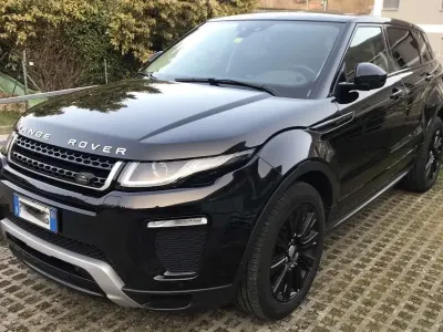 Usata Land Rover Range Rover evoque SE Dynamic 179 CV (131 kW) 2016 Nero SUV