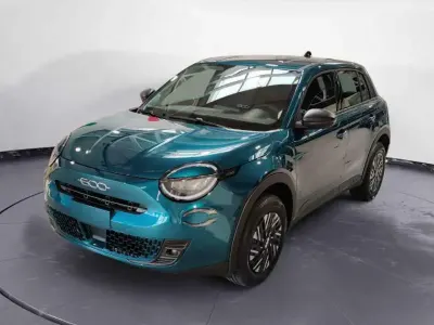 Nuova Fiat 600 109 CV (80 kW) 2026 Verde SUV