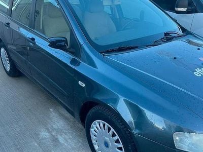 Usata Fiat Stilo 120 CV (88 kW) 2005 Grigio Station wagon