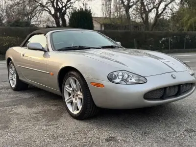Usata Jaguar XK8