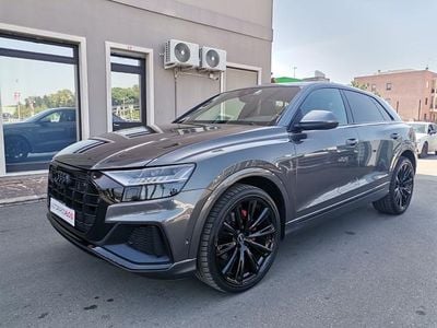 Usata Audi Q8 Sport 286 CV (210 kW) 2021 Grigio SUV