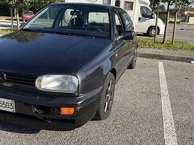 Usata VW Golf III 1995 Blu Berlina
