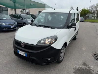 Usata Fiat Doblò Easy 95 CV (69 kW) 2019 Bianco Monovolume