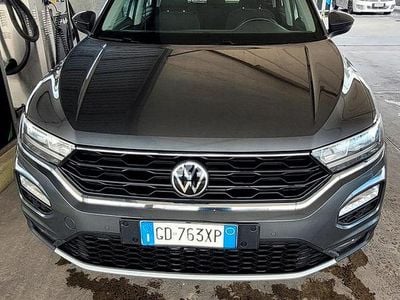 Usata VW T-Roc Business 115 CV (84 kW) 2021 Grigio SUV
