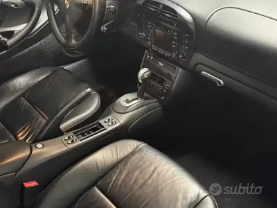 Usata Porsche 996 320 CV (235 kW) 2003 Nero Cabrio