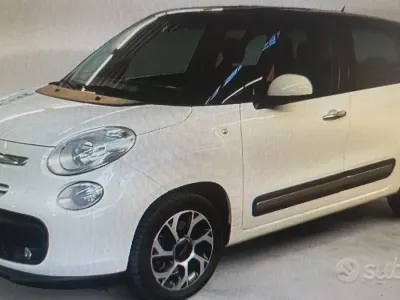 Usado Fiat 500L Pop Star 120 CV (88 kW) 2017 Blanco Monovolumen