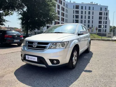 Usata Fiat Freemont Lounge 170 CV (125 kW) 2014 Grigio SUV