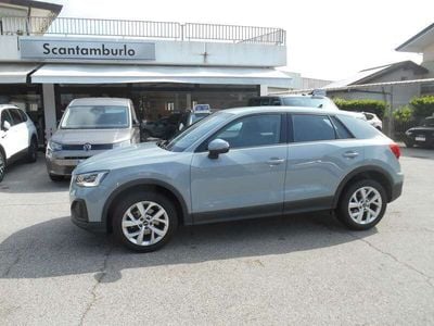 Usata Audi Q2 Admired 116 CV (85 kW) 2022 Grigio freccia perlato SUV