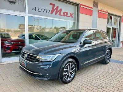 Usata VW Tiguan Life 150 CV (110 kW) 2021 Grigio SUV