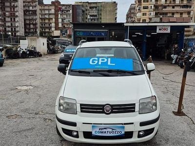 Usata Fiat Panda 59 CV (43 kW) 2006 Bianco Utilitaria