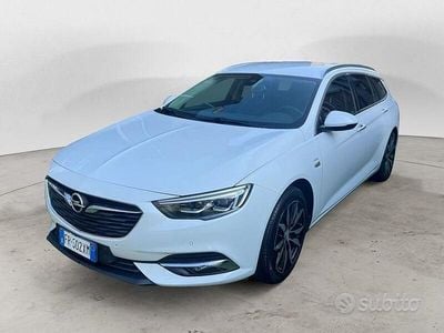 Usata Opel Insignia Innovation 170 CV (125 kW) 2018 Bianco Station wagon