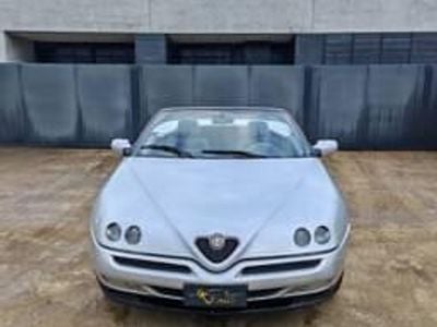 Usata Alfa Romeo Spider 150 CV (110 kW) 1970 Grigio Cabrio
