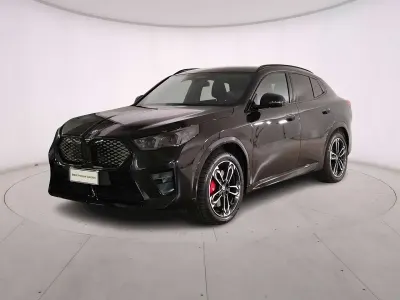 Usata BMW iX2 M Sport 230 kW (313 CV) 2025 Black sapphire SUV