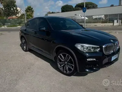 Usata BMW X4 M Sport 231 CV (169 kW) 2019 Bluazzurro SUV
