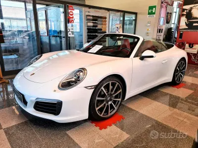 Usata Porsche 911 Carrera Cabriolet 370 CV (272 kW) 2016 Bianco Cabrio