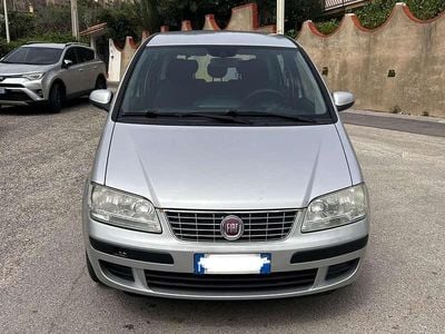 Usata Fiat Idea Active 90 CV (66 kW) 2011 Grigio Monovolume