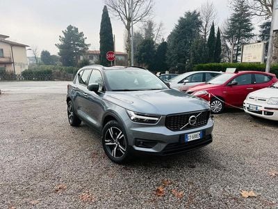 Usata Volvo XC40 R-Design 150 CV (110 kW) 2018 Grigio SUV