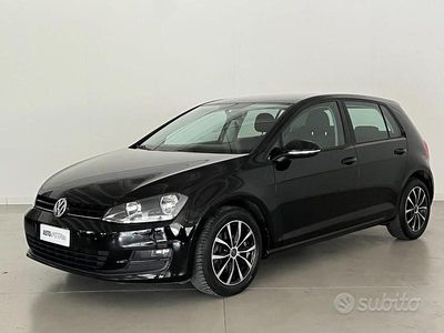 Usata VW Golf VII Trendline 85 CV (62 kW) 2014 Nero Berlina