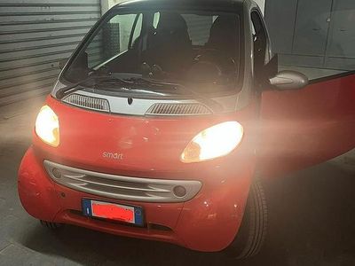 Begagnad Smart #1 2000 Röd SUV