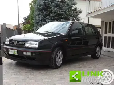 Begagnad VW Golf III GTI 150 HK (110 kW) 1993 Svart Sedan