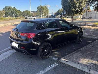 Usata Alfa Romeo Giulietta 140 CV (102 kW) 2013 Nero Berlina