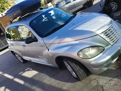 Usata Chrysler PT Cruiser 121 CV (88 kW) 2002 Grigio Berlina