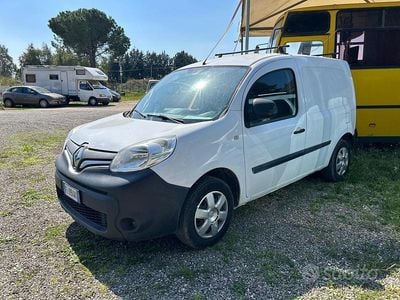 Usata Renault Kangoo 80 CV (58 kW) 2017 Bianco Monovolume