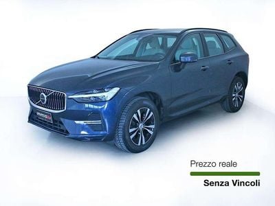 Usata Volvo XC60 Momentum 197 CV (144 kW) 2021 Blu/azzurro SUV