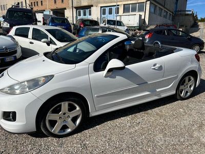 usata Peugeot 207 CC 1.6 8V HDi 112CV Tecno