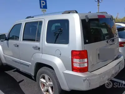 Usado Jeep Cherokee 2008 Gris SUV