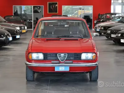 Käytetty Alfa Romeo Alfasud 63 HP (46 kW) 1970 Punainen Sedan