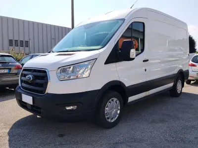 Usata Ford Transit 131 CV (96 kW) 2021 Bianco Furgone