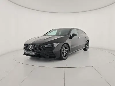 Usata Mercedes CLA200 Shooting Brake AMG Line Premium 150 CV (110 kW) 2024 Nero notte ; Station wagon