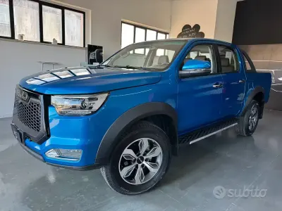 Neu EVO Cross 4 136 PS (100 kW) 2026 Blau Pickup