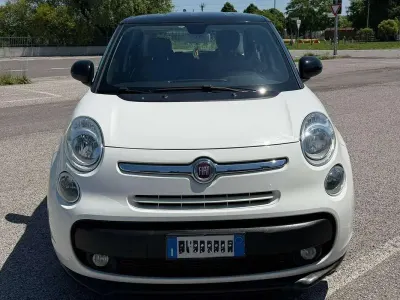Usata Fiat 500L Living 84 CV (61 kW) 2014 Bianco Monovolume
