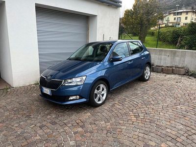Usata Skoda Fabia Design Edition 95 CV (69 kW) 2020 Blu Berlina