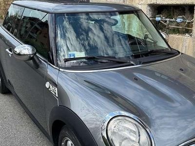 Begagnad Mini ONE 75 HK (55 kW) 2010 Silver Halvkombi