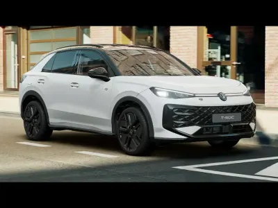 Nuova VW T-Roc R-line 150 CV (110 kW) 2025 Pure white nero SUV