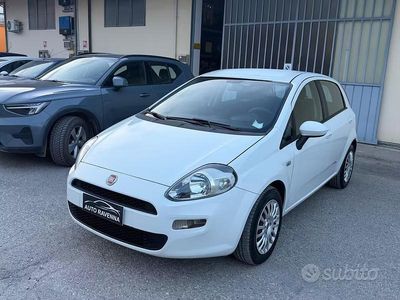 Usata Fiat Punto 75 CV (55 kW) 2014 Bianco Utilitaria