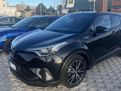 Usata Toyota C-HR Lounge 98 CV (72 kW) 2018 SUV