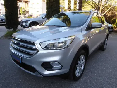 Usata Ford Kuga Business Edition 120 CV (88 kW) 2018 Argento SUV