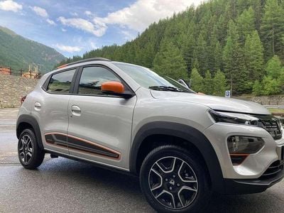Grigio Usata 2022 Dacia Spring Comfort Plus Utilitaria | 10.900 € (Buon prezzo)