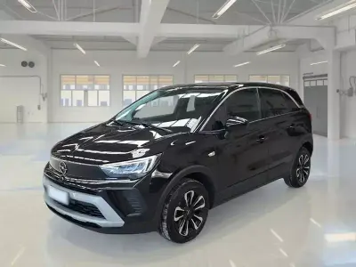 Usata Opel Crossland Elegance 130 CV (95 kW) 2023 SUV