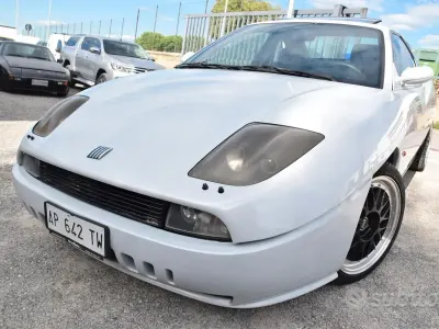 Begagnad Fiat Coupé