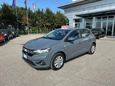 Second-hand Dacia Sandero Expression 101 CP (74 kW) 2024 Gri Berlinǎ