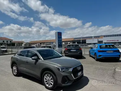 Usata Audi Q3 Sportback Ambiente 150 CV (110 kW) 2022 Grigio chronos metallizzato SUV